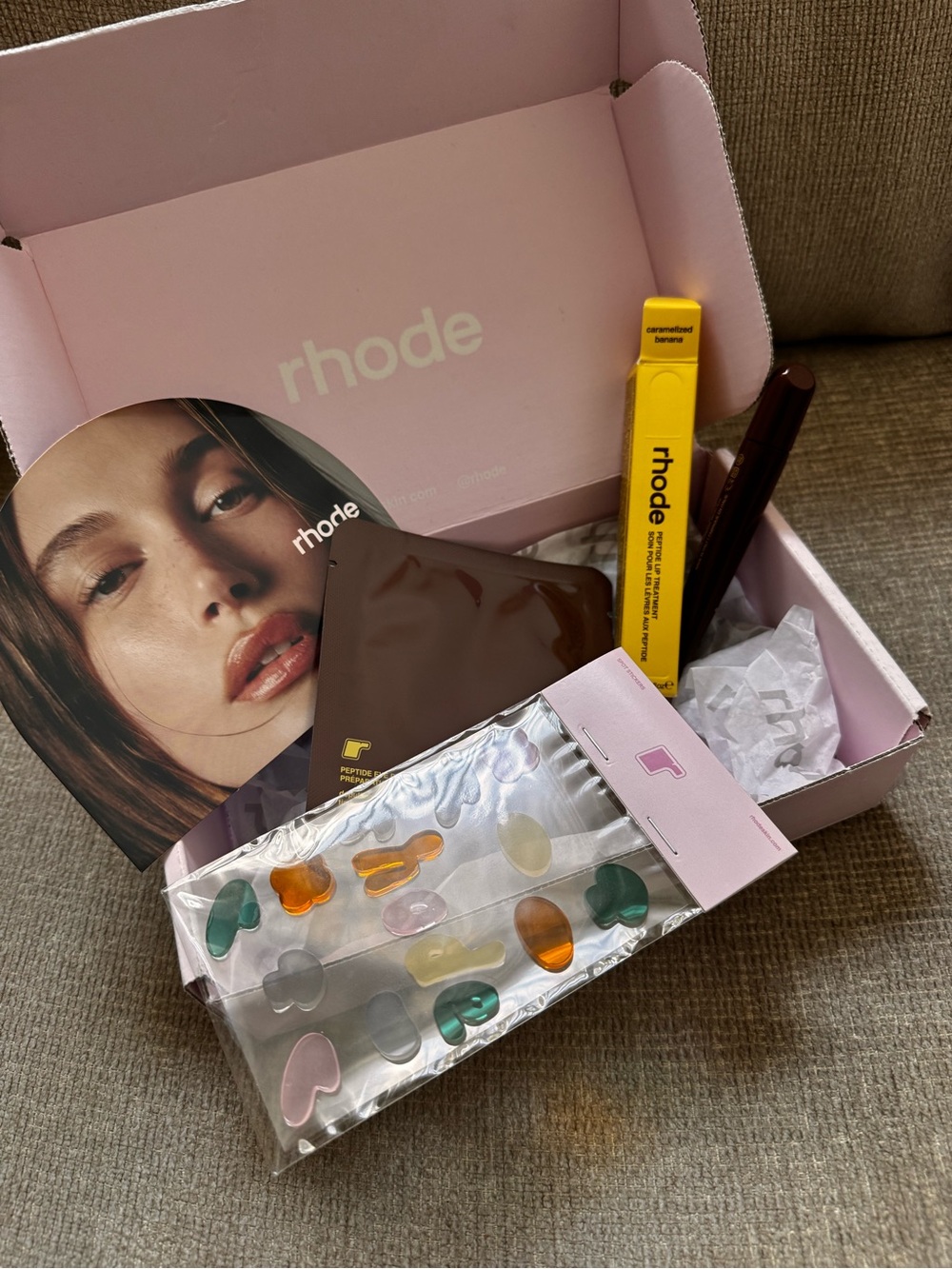 Rhode x The Biebers Collab Bundle - Picture 13 of 13